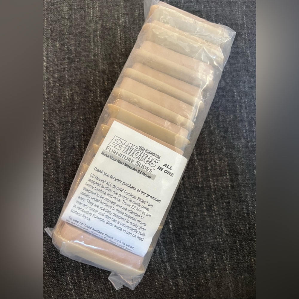 EZ Moves Tan Furniture Slides (12 pack:3 in squares). New in package. - Picture 2 of 5